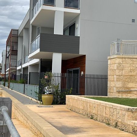 Mariner'S Cove ~ Luxe Waterfront Apartment Mindarie Экстерьер фото